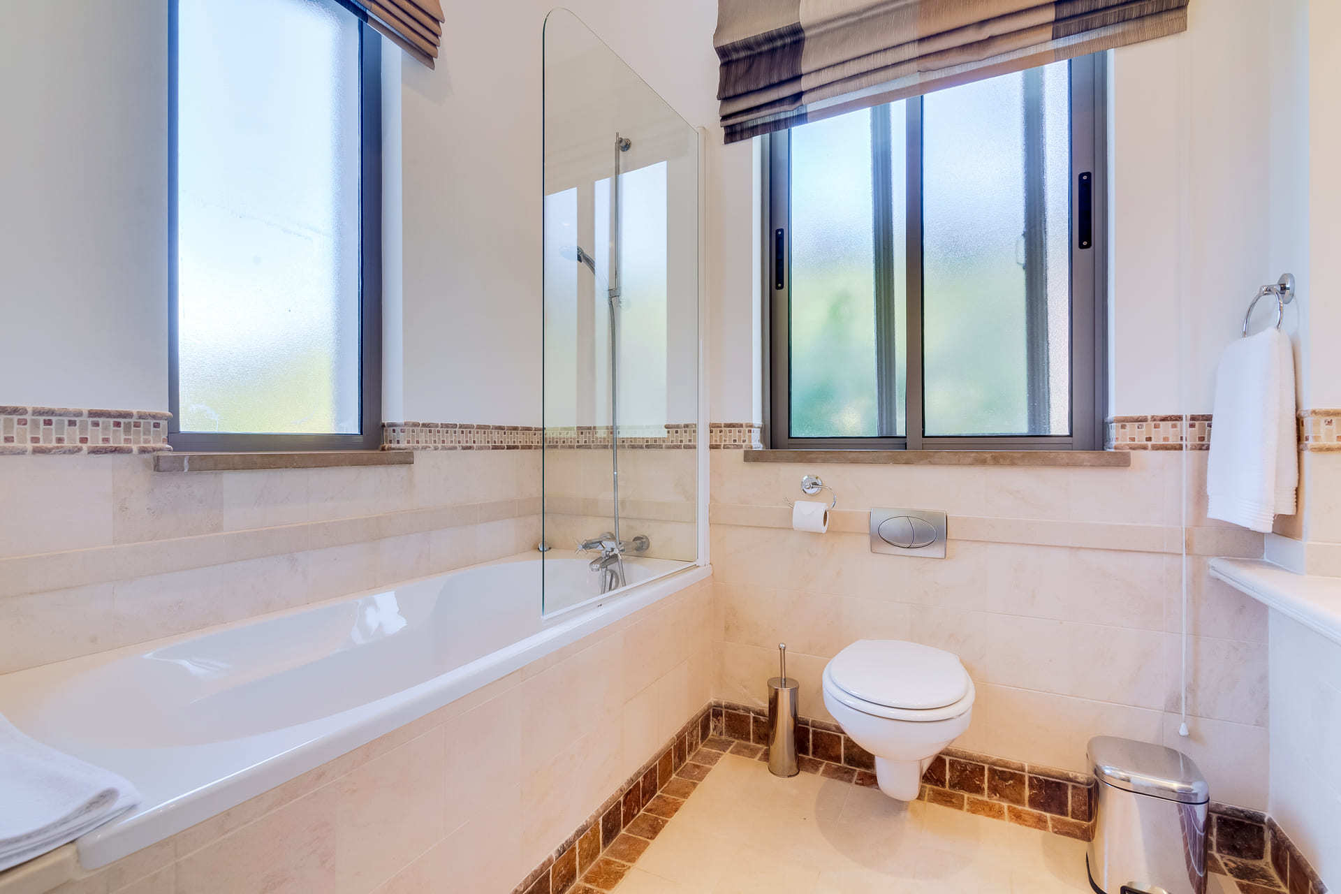 5 Star Villa Hibiscus - Quinta Verde Retreat