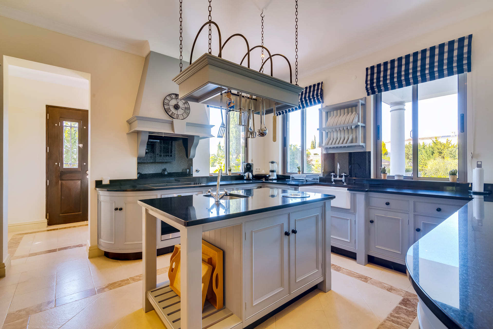 5 Star Villa Hibiscus - Quinta Verde Retreat
