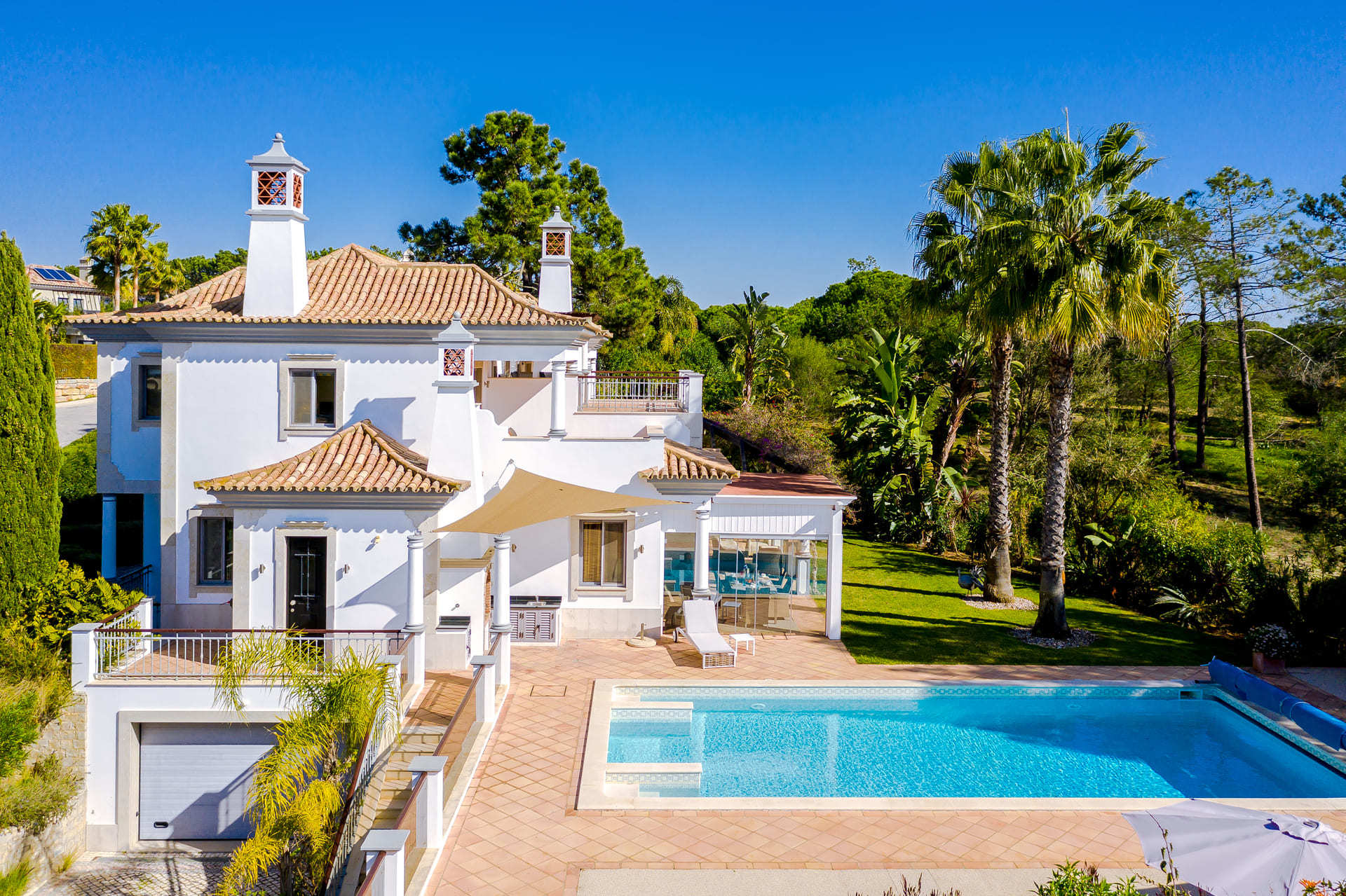 5 Star Villa Hibiscus - Quinta Verde Retreat