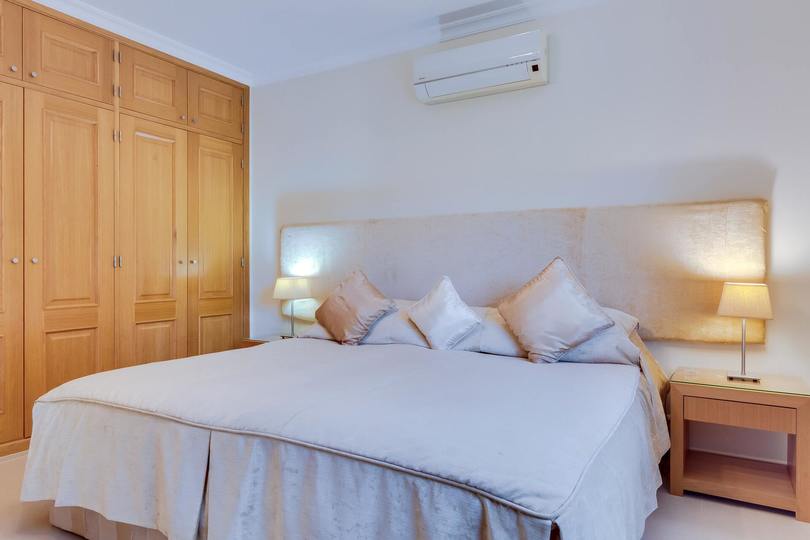 5 Star Villa Amari - Heatable Pool & Private Garden