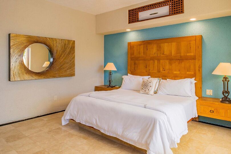 Opulent Holiday Mansion at Cabo Del Sol’s Exclusive Resort, Cabo San Lucas Mansion 1003