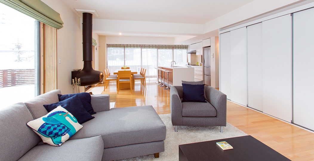 Luxury 4 Bed Ski Chalet in Hirafu, Niseko Chalet 1006