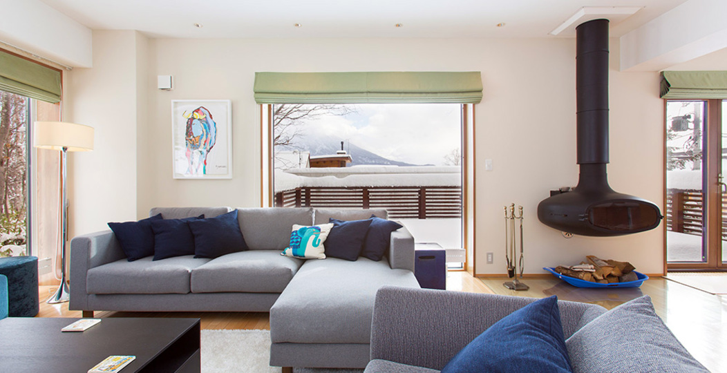 Luxury 4 Bed Ski Chalet in Hirafu, Niseko Chalet 1006