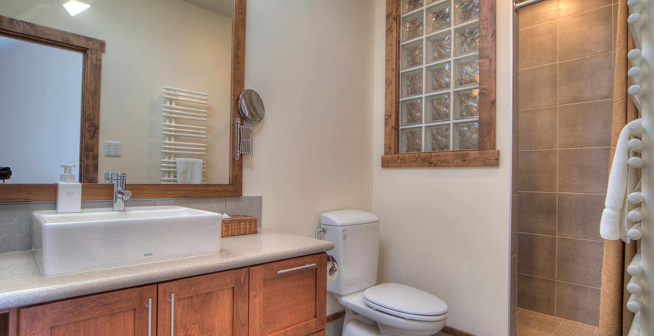 Exclusive 4 Bedroom Chalet in Hirafu, Niseko Chalet 1009