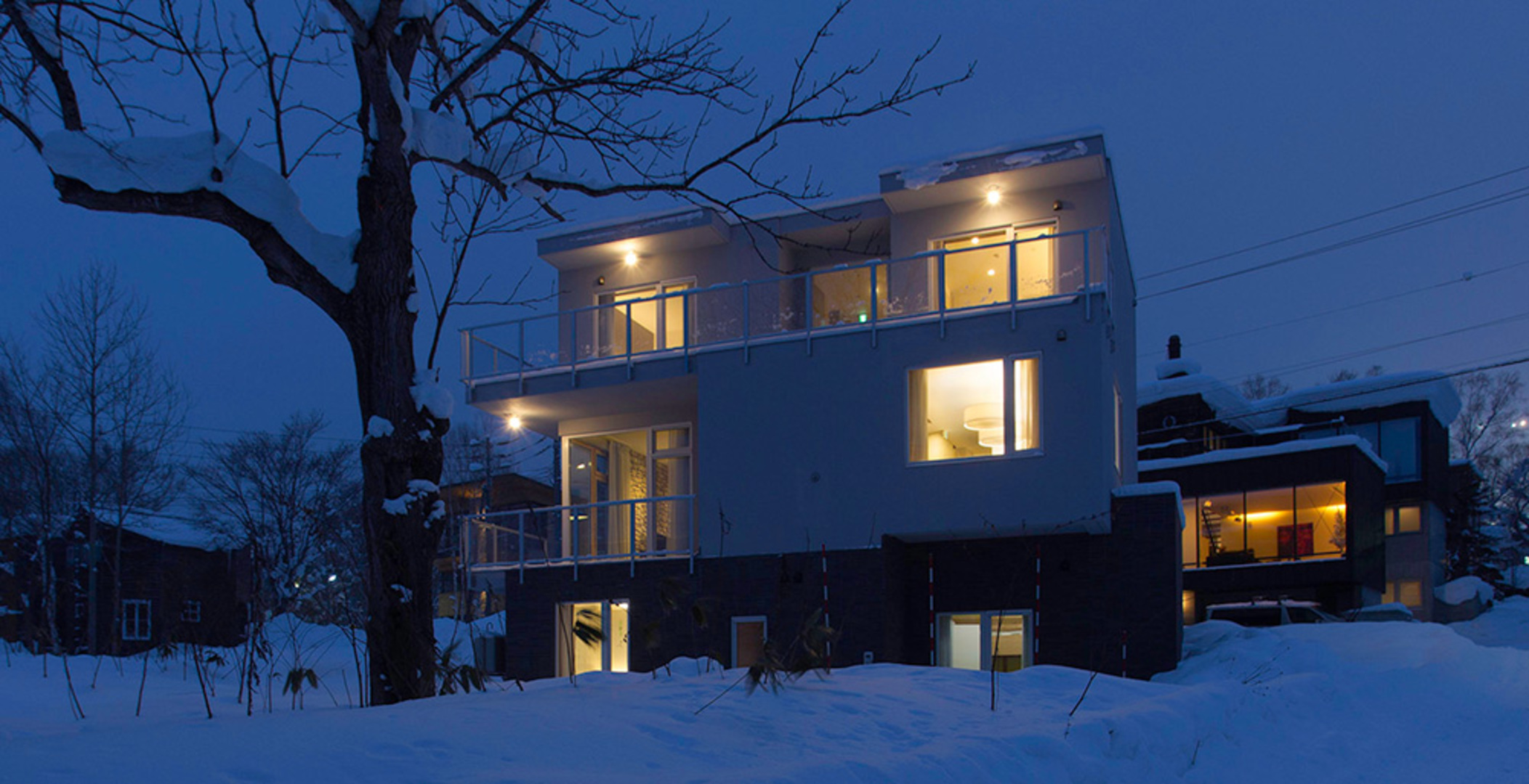 Luxury 4 Bed Holiday Chalet in Hirafu, Niseko Chalet 1010