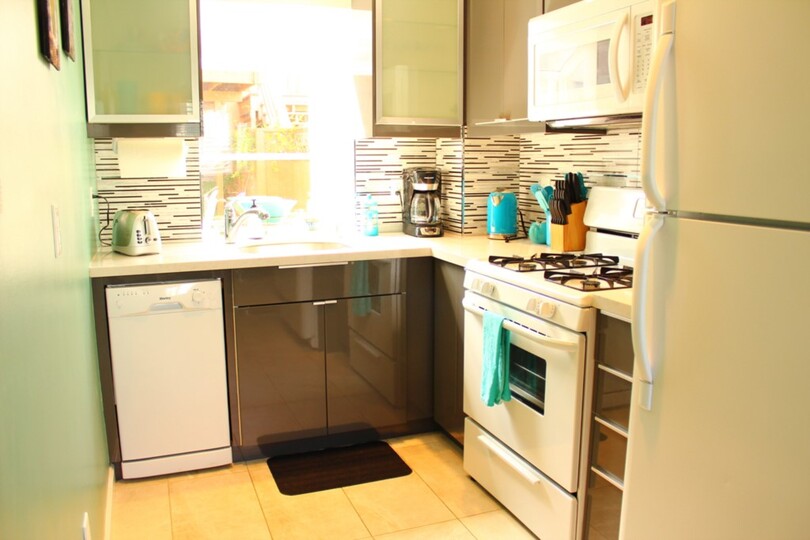 Exclusive 2 Bedroom Home in Prime Location, San Francisco Townhome 1011
