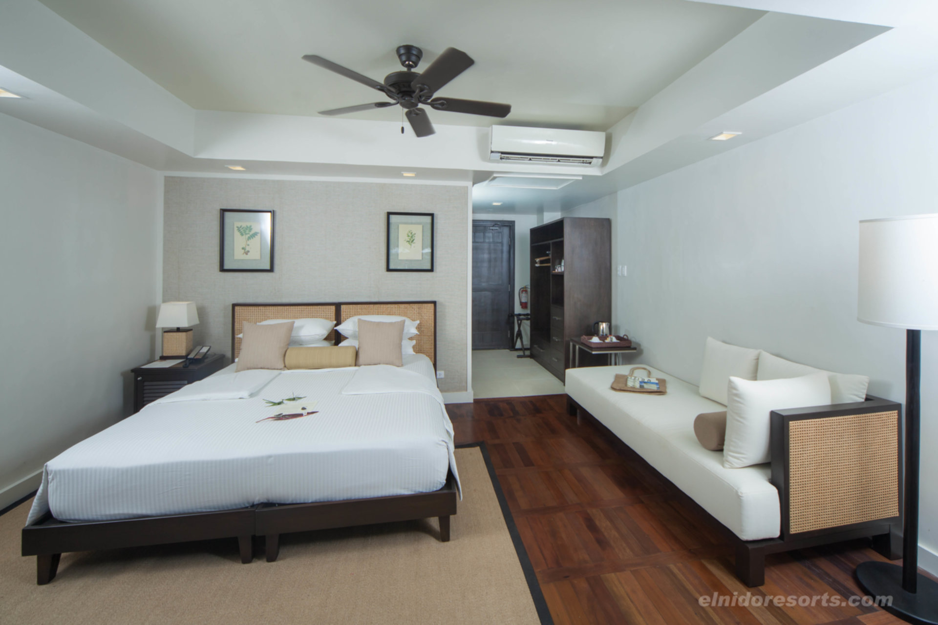 5 Star Ultimate Beachfront Cottage on Lagen Island Resort, El Nido Cottage 1008