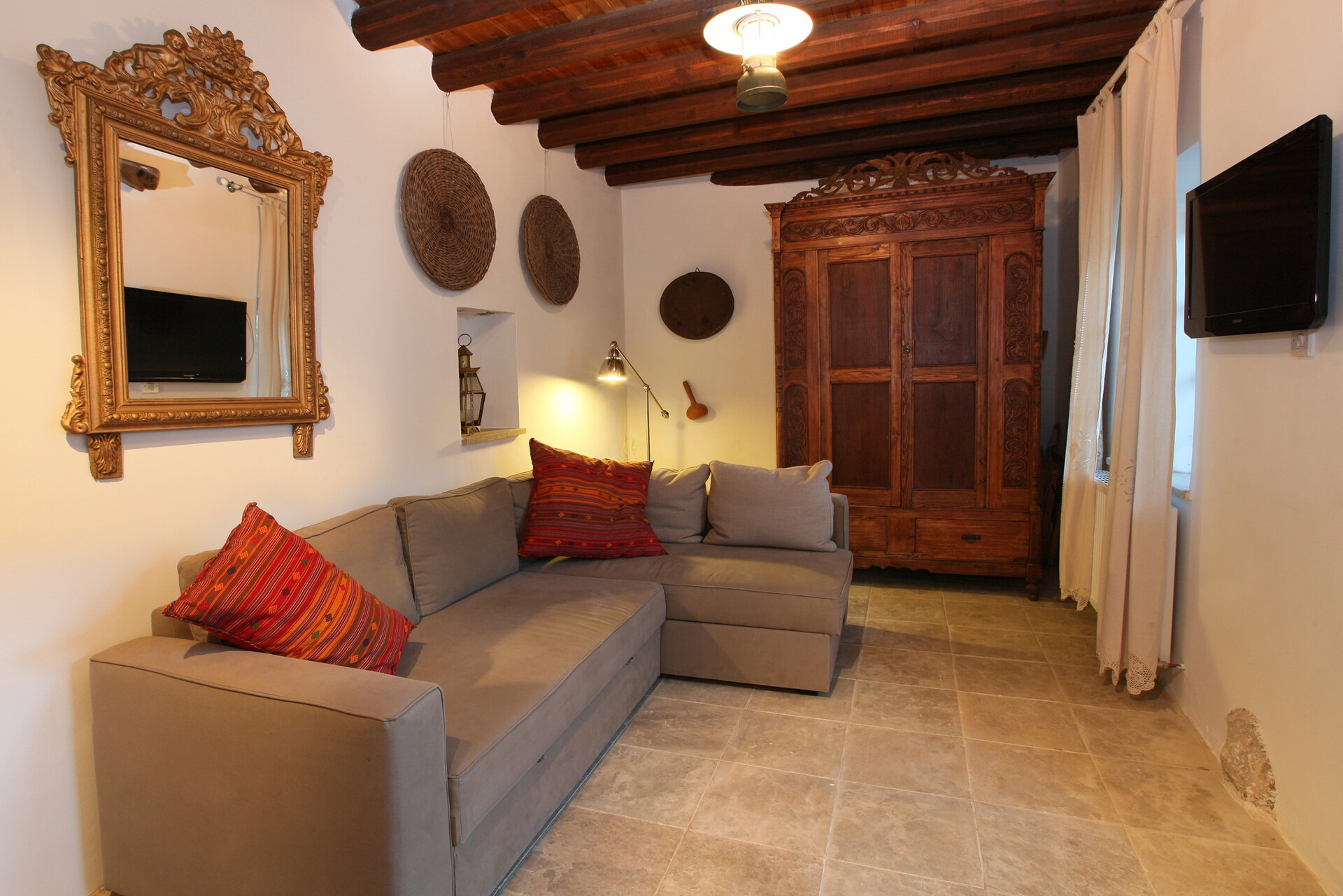Imagine Your Family Renting This Traditional Stone Built Cottage, Nicosia Cottage 1003