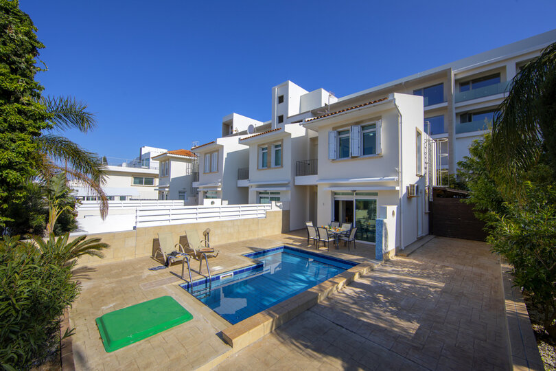 You and Your Family will Love this 5 Star Villa with Private Pool near Fig Tree Bay, Protaras Villa 1430