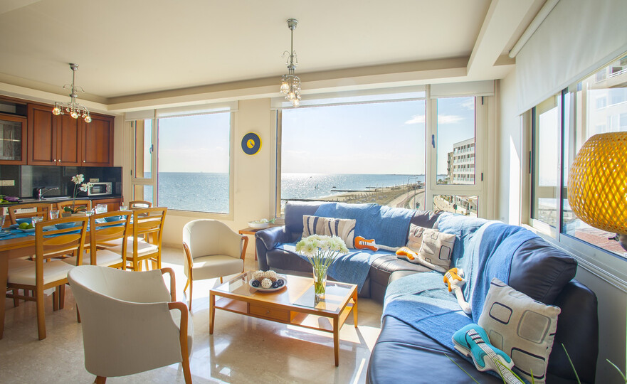 Imagine You and Your Family Renting this Perfect Holiday Apartment minutes from the beach, Larnaca Apartment 1390, Larnaca, Cyprus