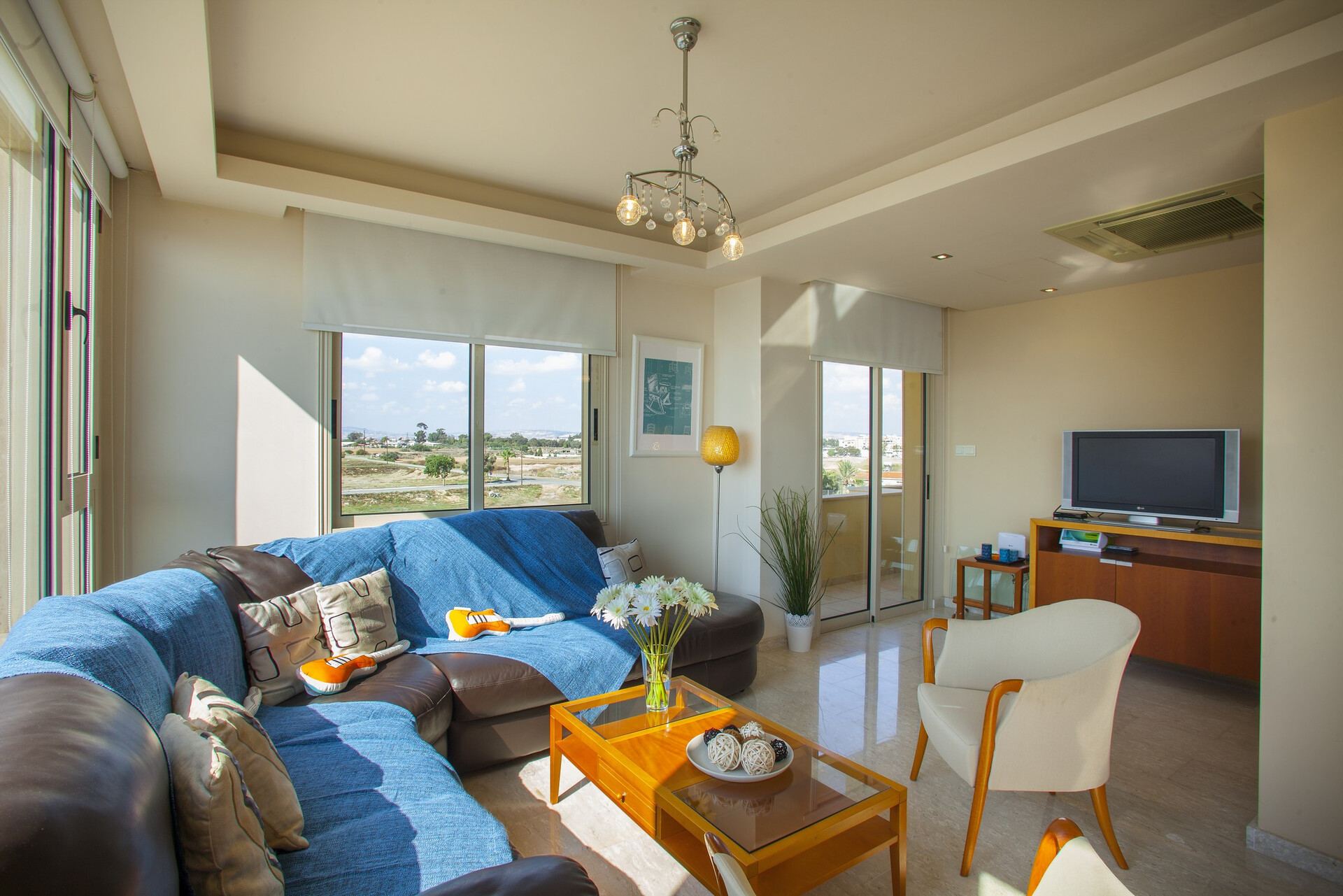 Imagine You and Your Family Renting this Perfect Holiday Apartment minutes from the beach, Larnaca Apartment 1390