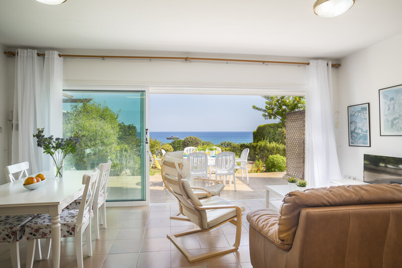 Imagine You and Your Family Renting this beachfront Home, Protaras Apartment 1450, Pernera, Cyprus