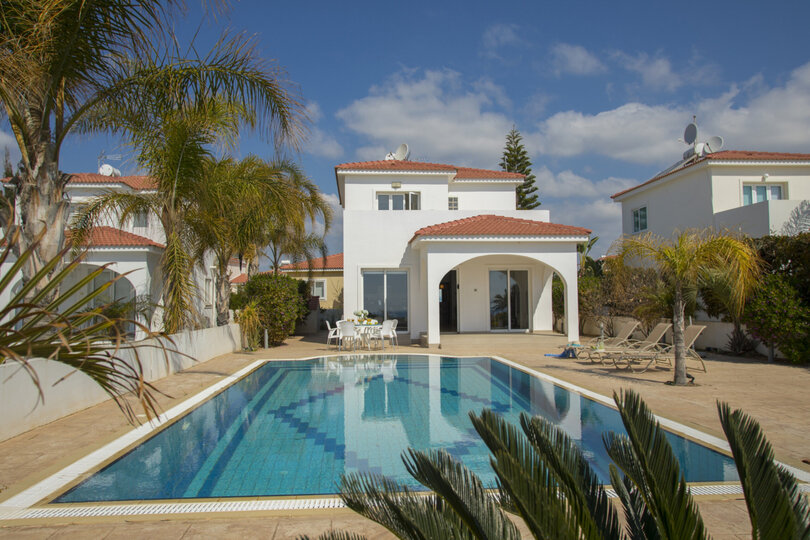 Your Beautiful Holiday Villa minutes from Beautiful beaches, Ayia Napa Villa 1370