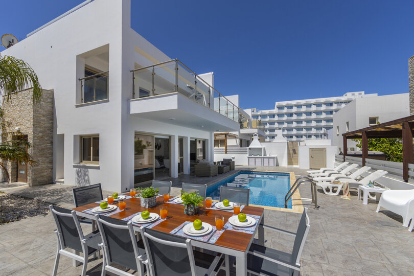 You and Your Family will Love this 5 Star Villa with Private Pool, Protaras Villa 1500, Protaras, Cyprus