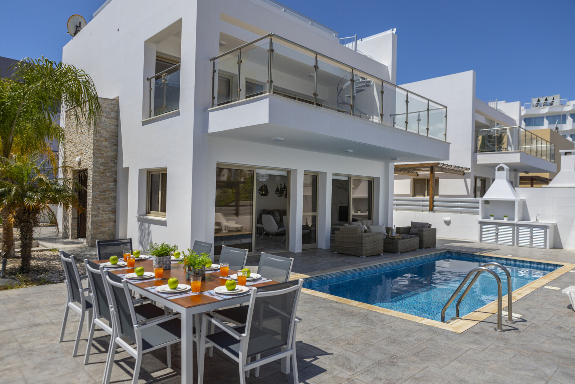 You and Your Family will Love this 5 Star Villa with Private Pool, Protaras Villa 1500
