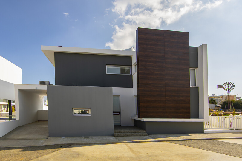 Imagine You and Your Family Renting this Luxury Villa in Protaras, minutes from the Beach, Protaras Villa 1503