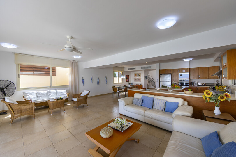 You and Your Family will Love this 5 Star Beachfront Villa, Protaras Villa 1536