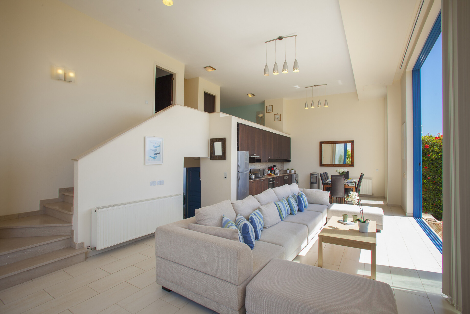 You and Your Family will love this Seafront Villa, Protaras Villa 1540