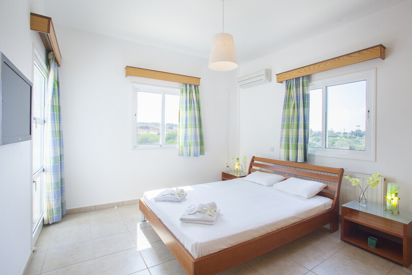 Imagine Your Family Renting This Luxury Villa with Large Private Pool, Protaras Villa 1543