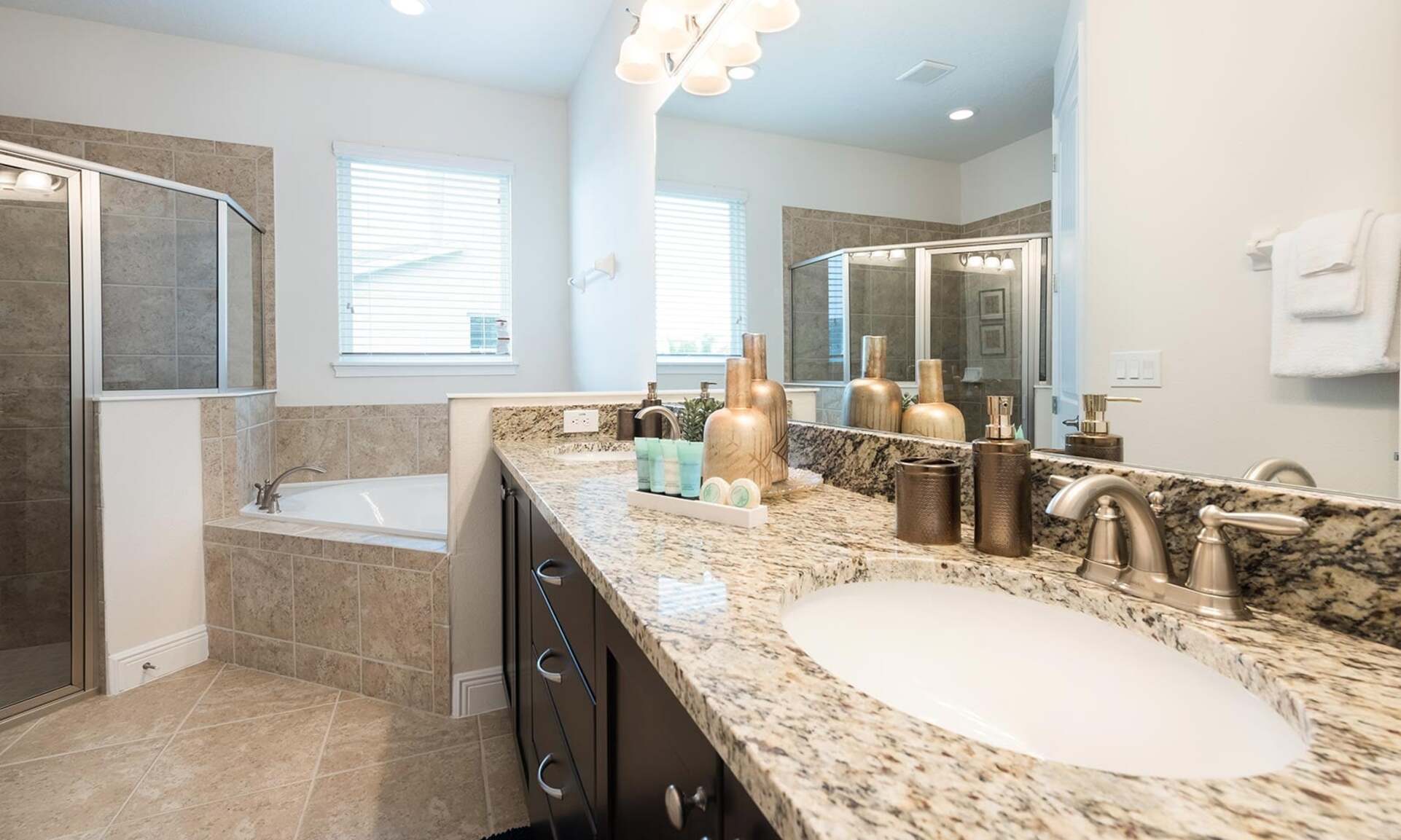 Luxury Villa on Encore Resort at Reunion with a Private Pool, Orlando Villa 4443