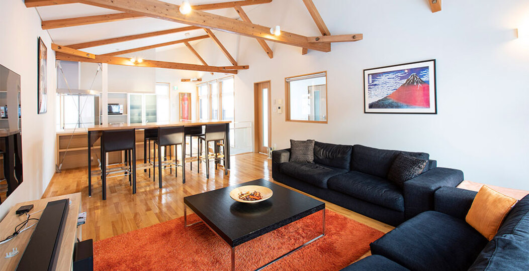 4 Vacation Chalet in Hirafu, Close to Ski Resort, Niseko Chalet 1020