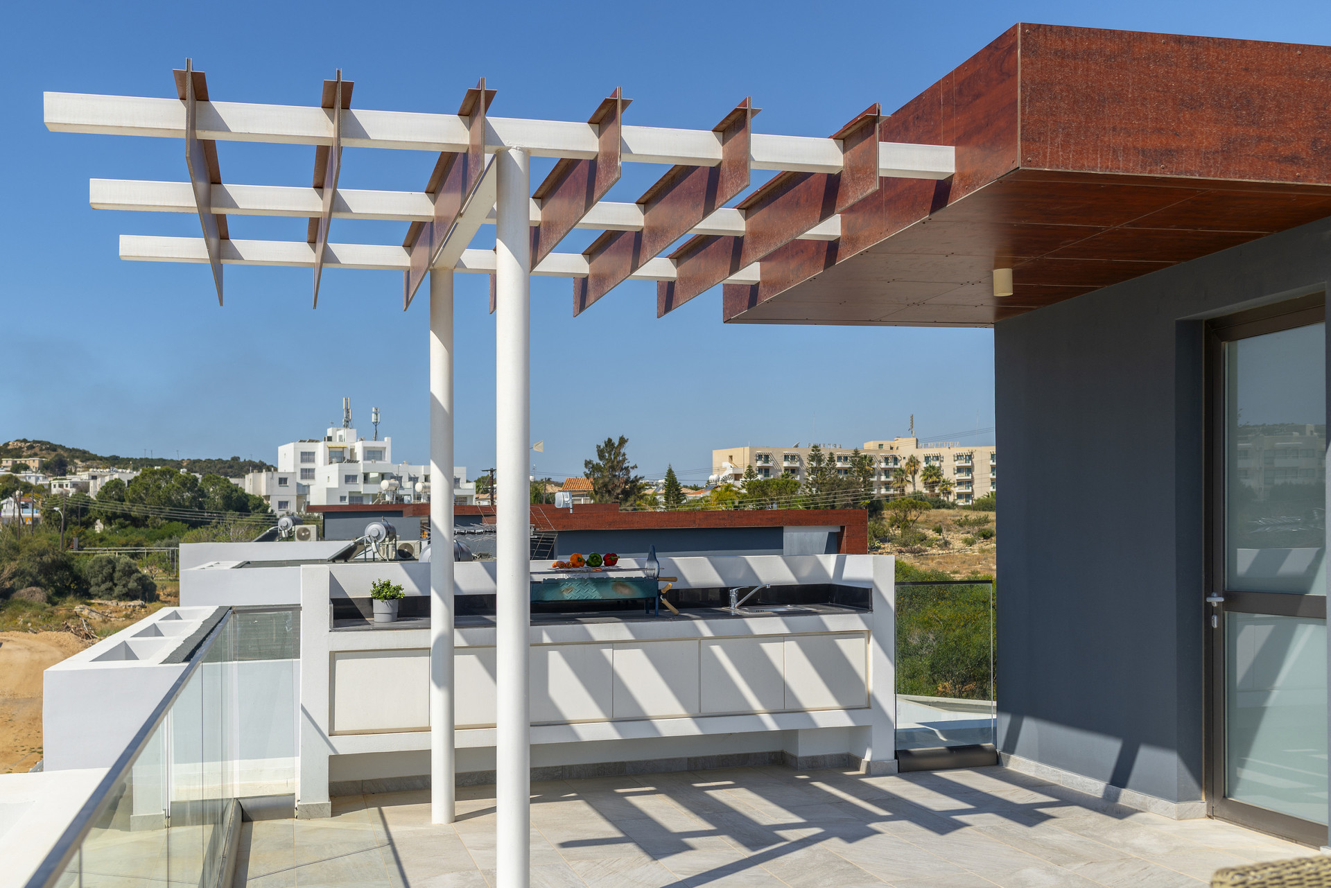 Luxury Modern 3 Bed Villa Near the Beach, Protaras Villa 1077