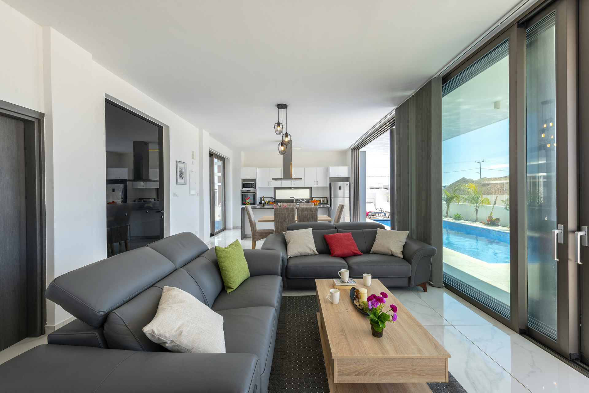 Luxury Modern 3 Bed Villa Near the Beach, Protaras Villa 1077