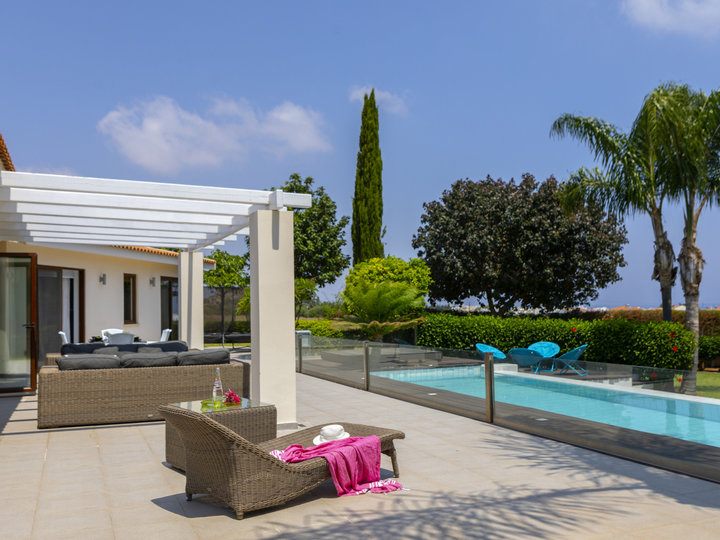 Luxury Awaits by the Sea – Protaras Villa 1569