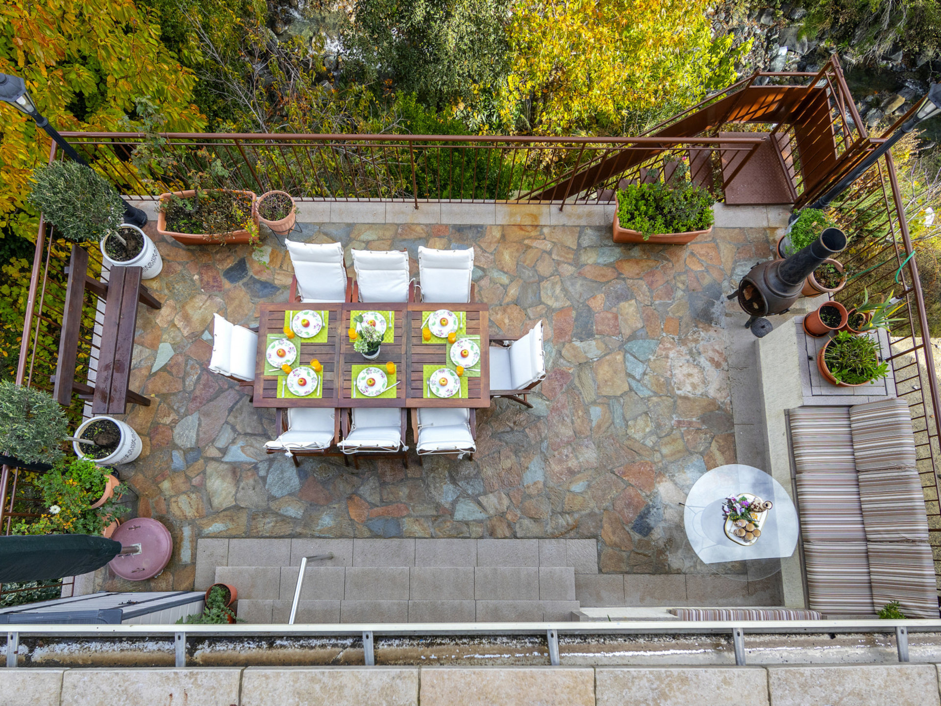 You and Your Family will love this Villa close to the beautiful town of Limassol, Limassol Villa 1003