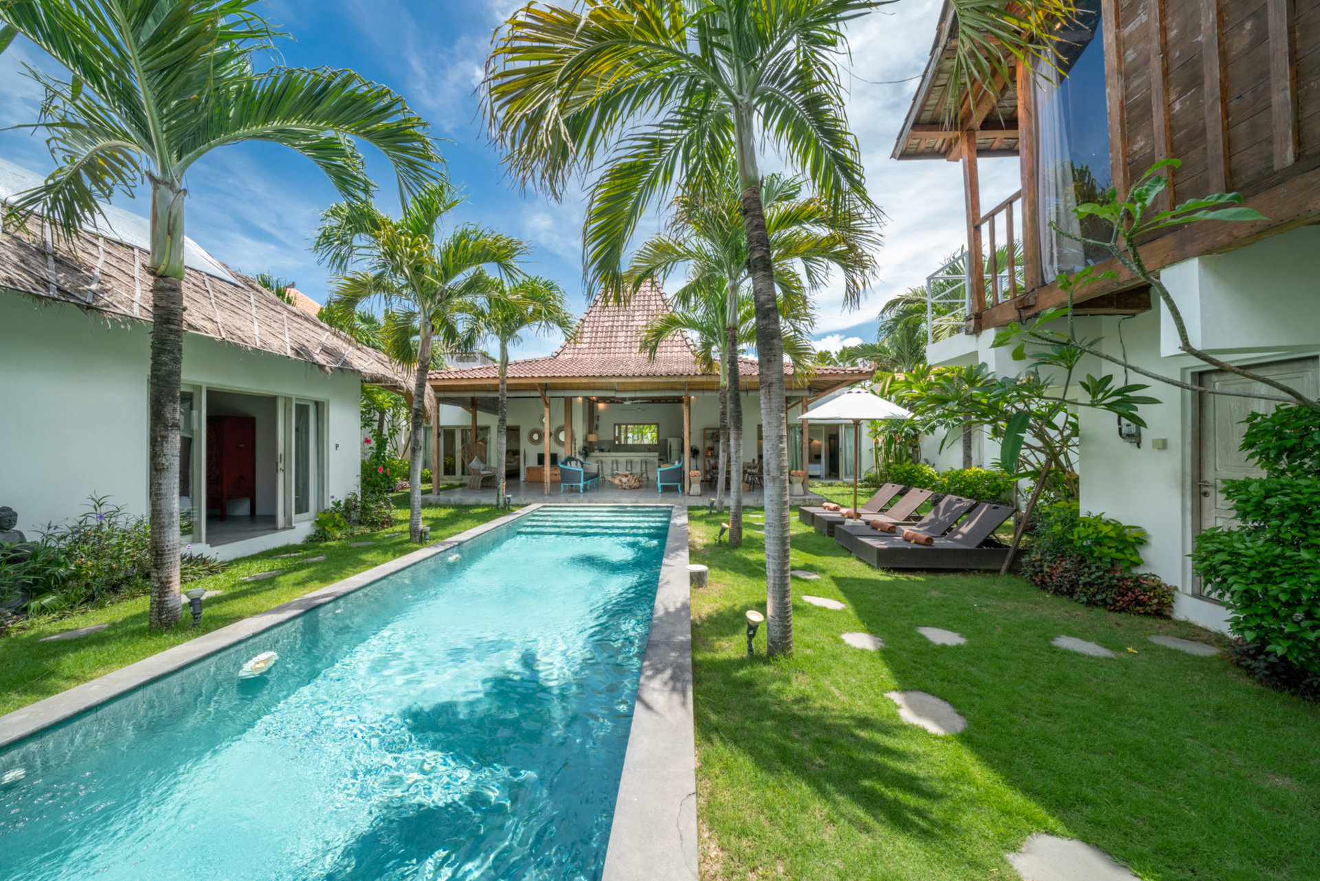 The Ultimate 5 Star Holiday Villa in Kabupaten Badung with Private Pool and Fully Staffed, Bali Villa 2099