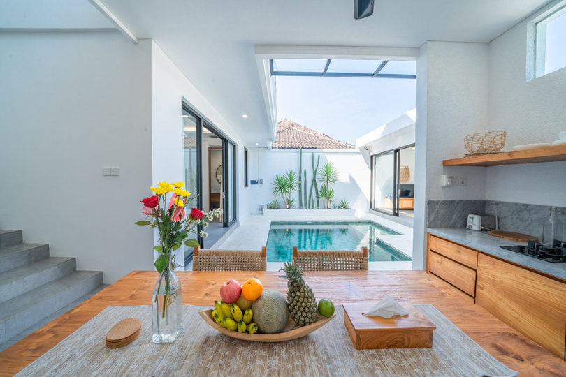 The Ultimate 5 Star Holiday Villa in Badung Regency with Private Pool and Fully Staffed, Bali Villa 2104