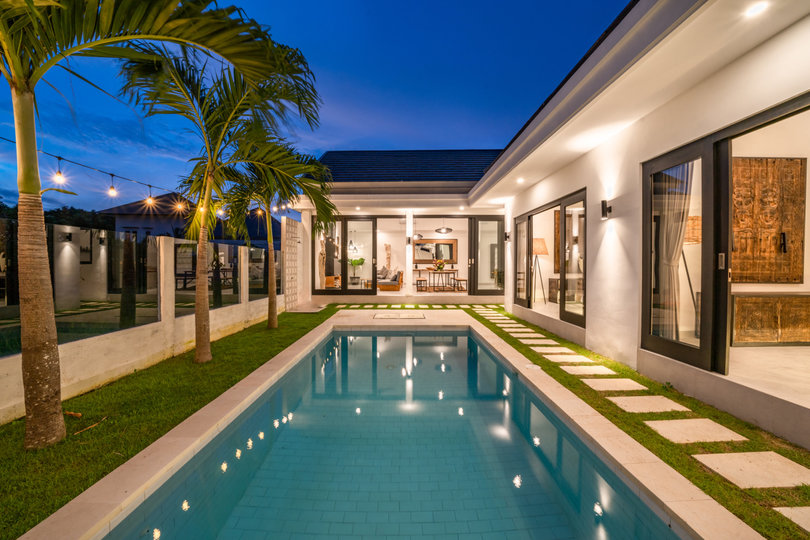 The Ultimate 5 Star Holiday Villa in Kabupaten Badung with Private Pool and Fully Staffed, Bali Villa 2107, Kecamatan Kuta Utara, Indonesia