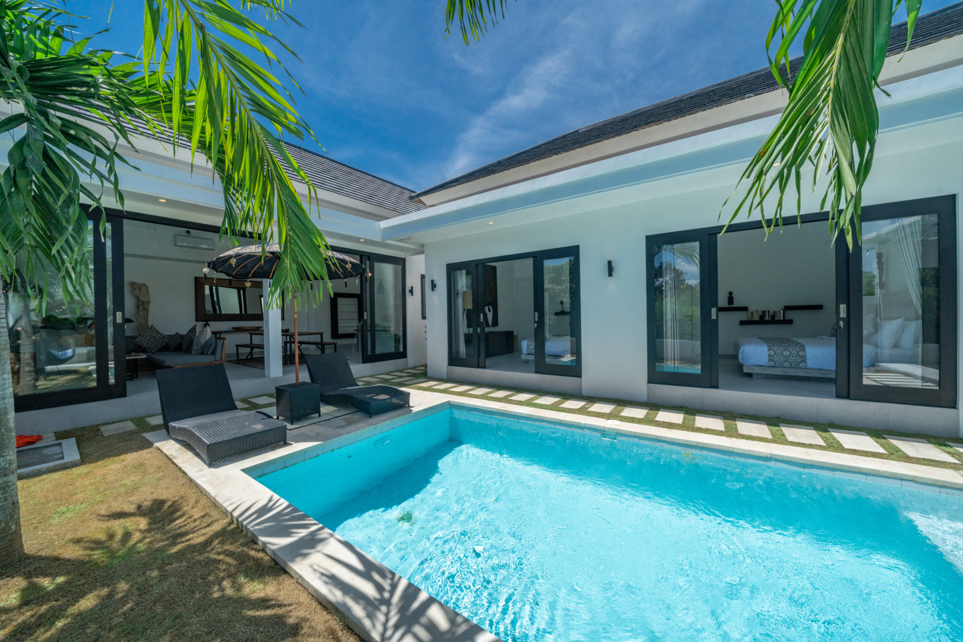 The Ultimate 5 Star Holiday Villa in Kabupaten Badung with Private Pool and Fully Staffed, Bali Villa 2107