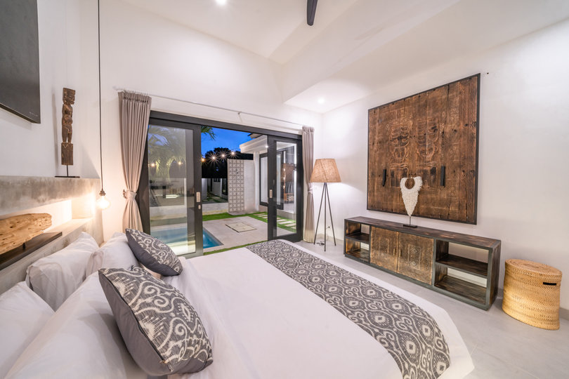 The Ultimate 5 Star Holiday Villa in Kabupaten Badung with Private Pool and Fully Staffed, Bali Villa 2107