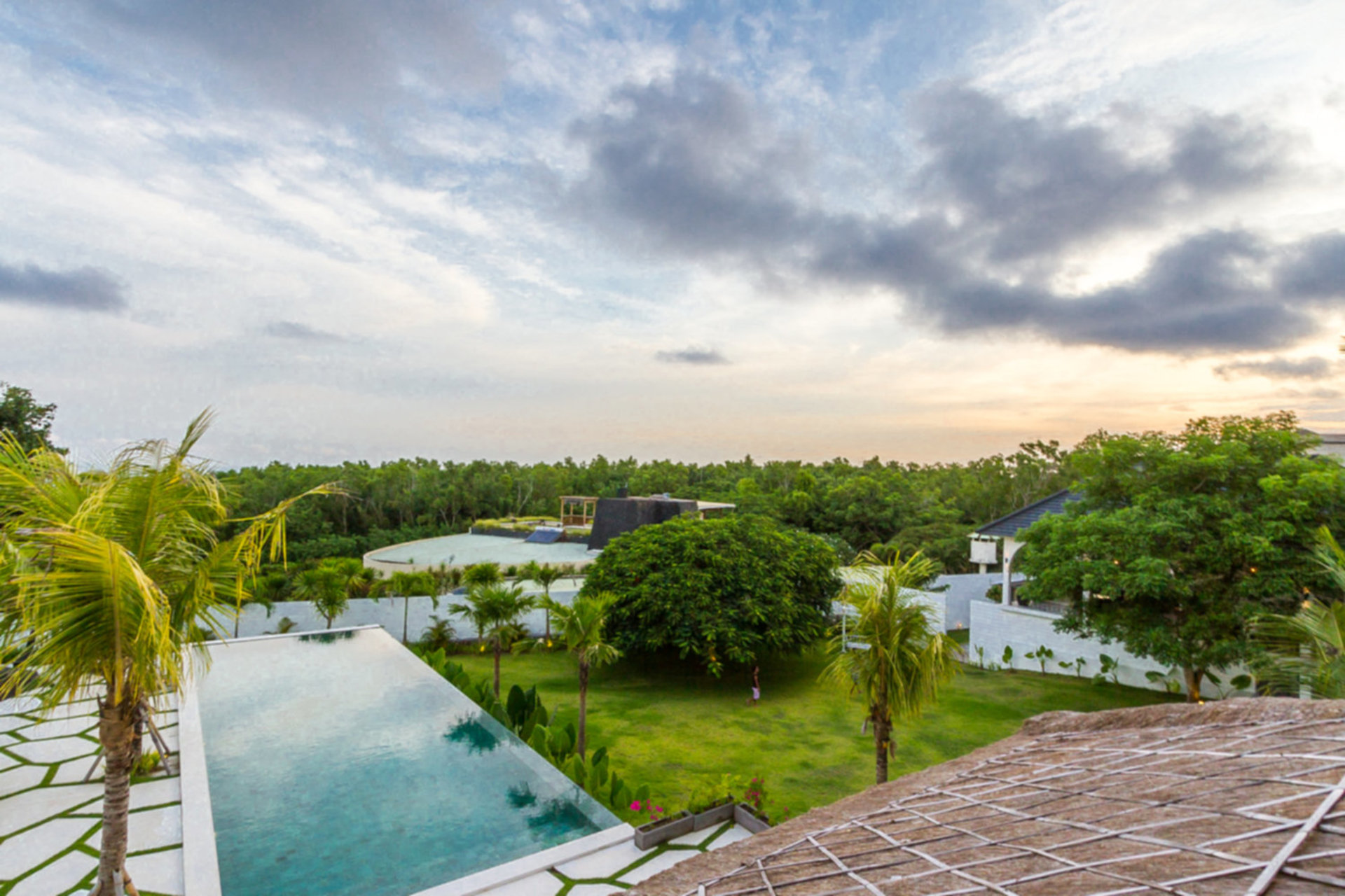 Imagine Your Family Renting a Luxury 5 Bedroom Holiday Villa with Stunning Ocean Views, Bali Villa 2114