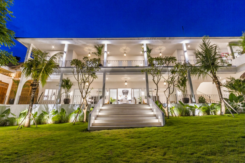 Imagine Your Family Renting a Luxury 5 Bedroom Holiday Villa with Stunning Ocean Views, Bali Villa 2114