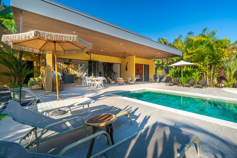5 Star Villa Assinie – Sophisticated Beachfront Luxury