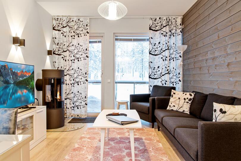 Elegant Alpine Escape - Lapland Apartment 1001, Hyrynsalmi, Finland