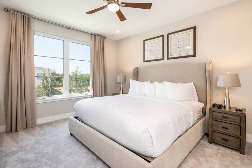 5 Star Villa Aurelius – A Golden Grand Residence