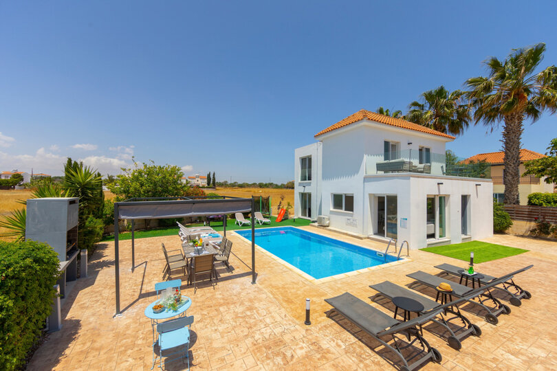 Perfect Family Villa Near Beautiful Famagusta, Famagusta  Villa 1023