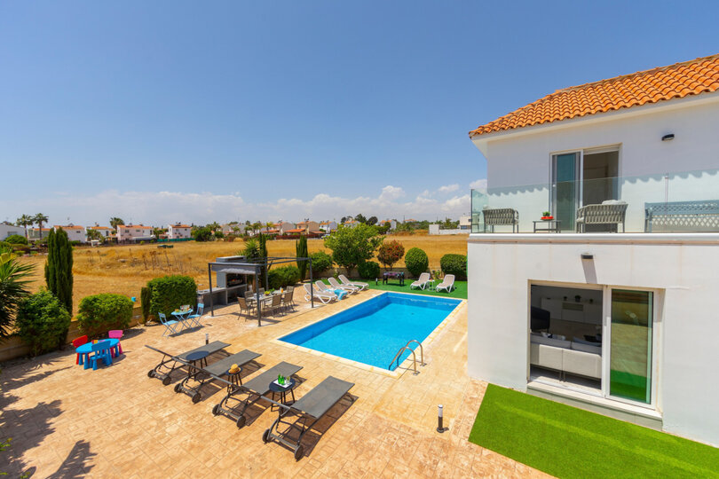 Perfect Family Villa Near Beautiful Famagusta, Famagusta  Villa 1023