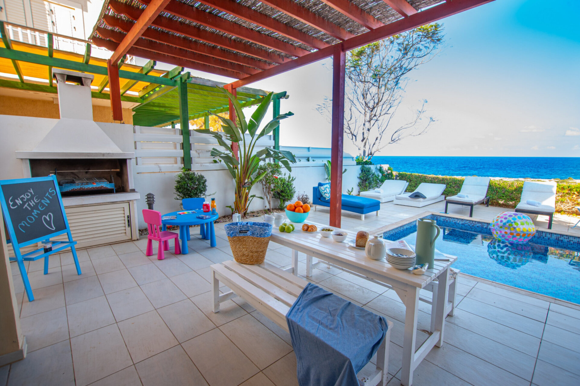 Your 5 Star Beach Villa, Famagusta Villa 1025