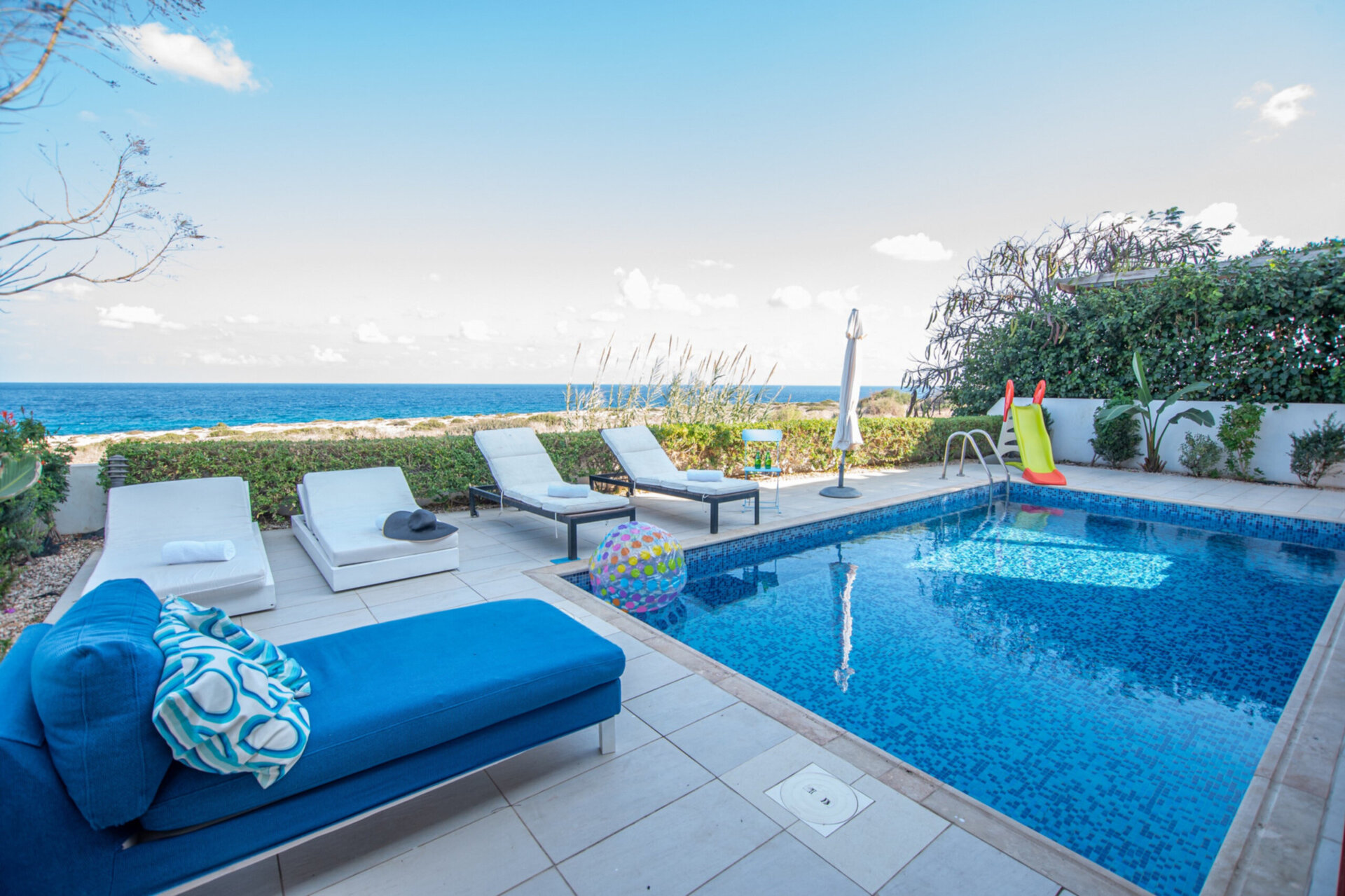 Your 5 Star Beach Villa, Famagusta Villa 1025