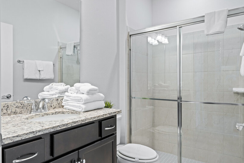 Luxury Contemporary Style Villa on Windsor Island Resort , Orlando Villa 5810