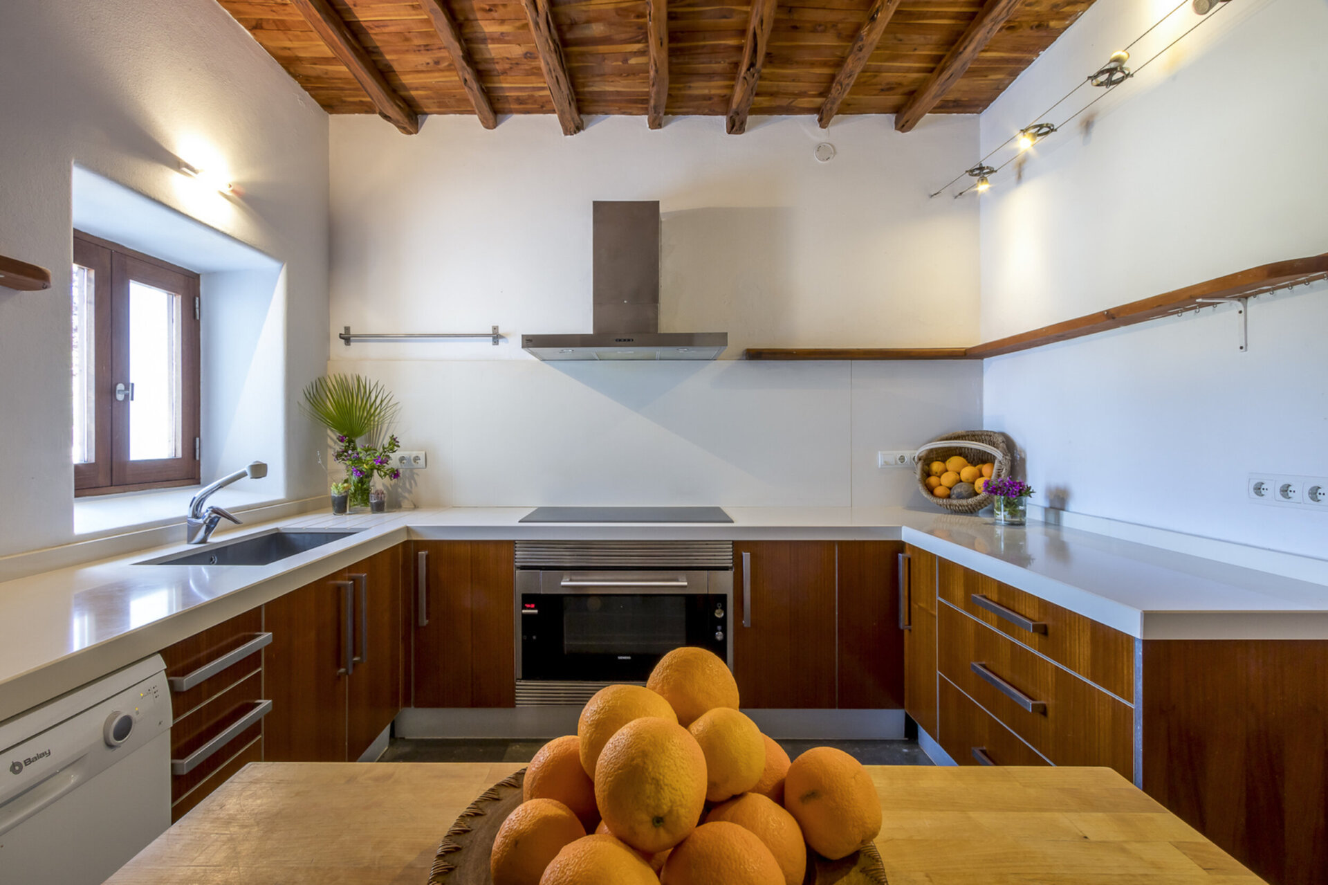 5 Star Villa Cel Blau – Luxurious Rural Hideaway