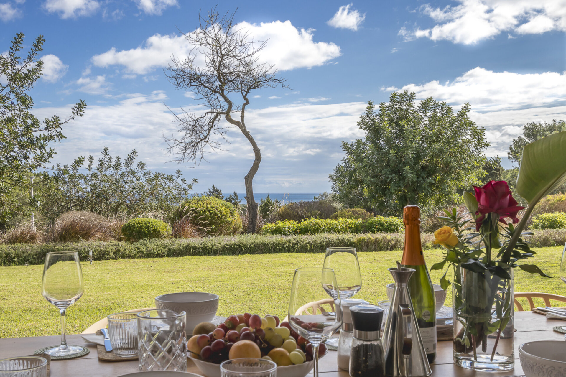5 Star Villa Cel Blau – Luxurious Rural Hideaway