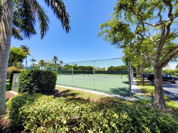 The Ultimate 2 Bedroom Condo on Sea Isles, Florida Condo 5947