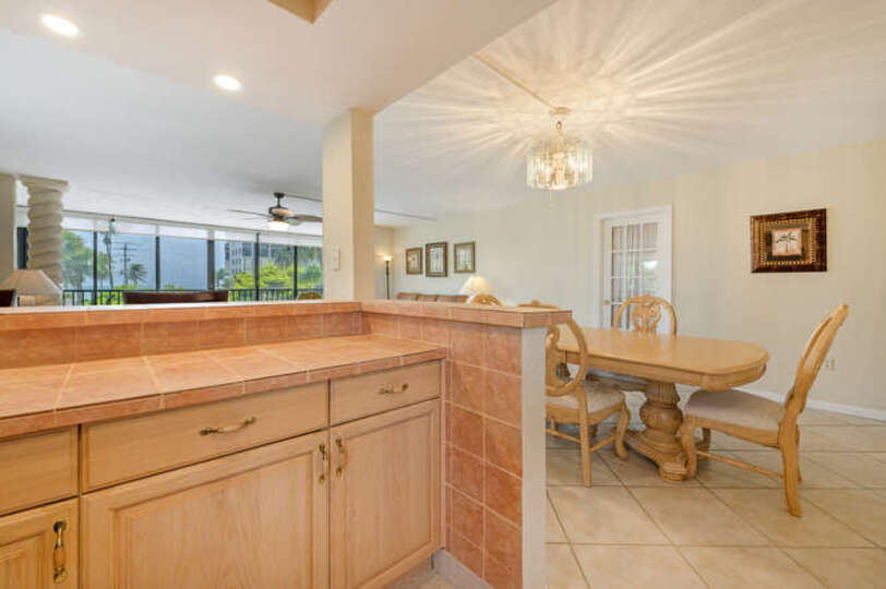 Exclusive Condo on Prestigious Resorts, Florida Condo 5951