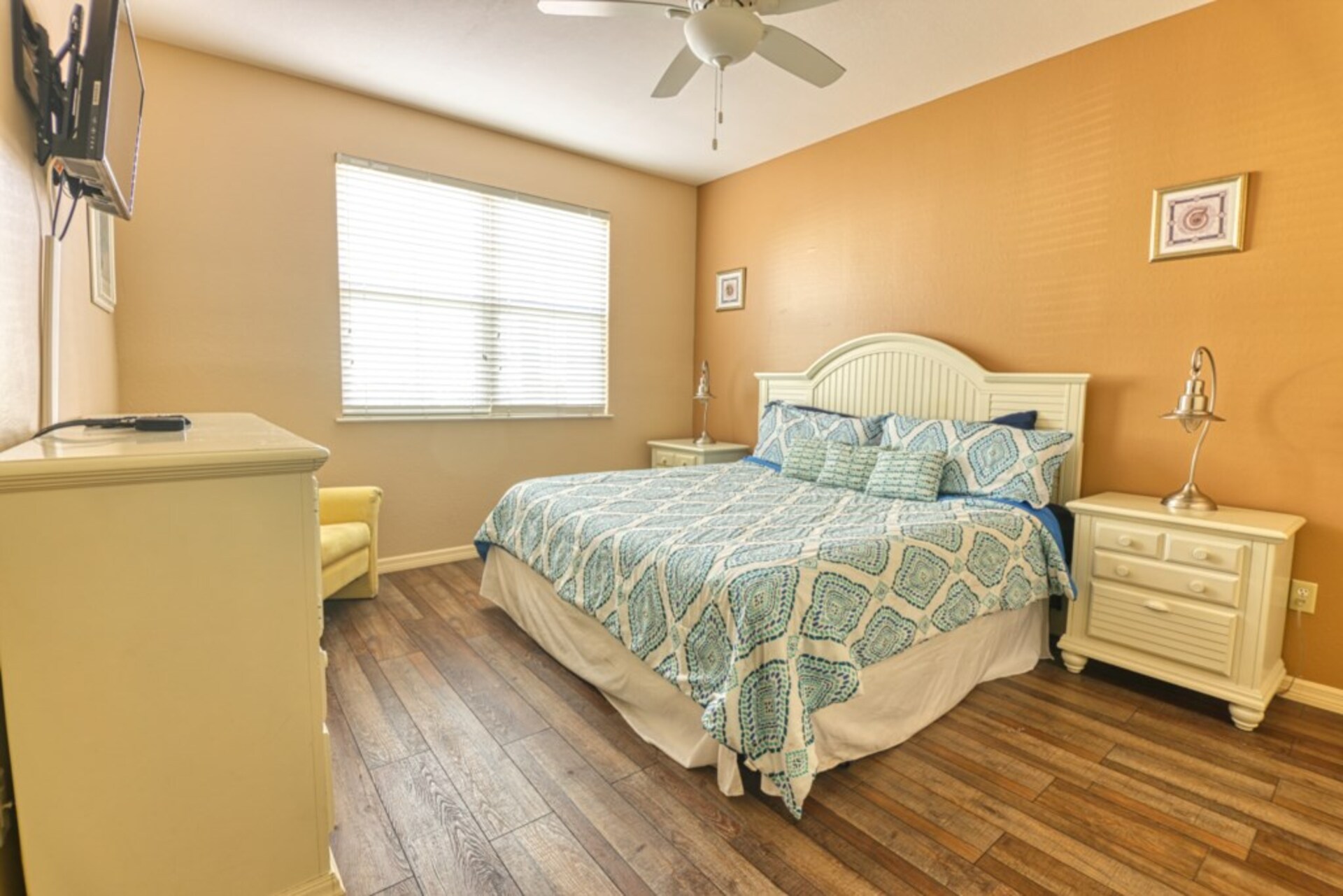5 Star Condo in one of the most Prestigious Areas in Runaway Beach Club, Florida Condo 5983