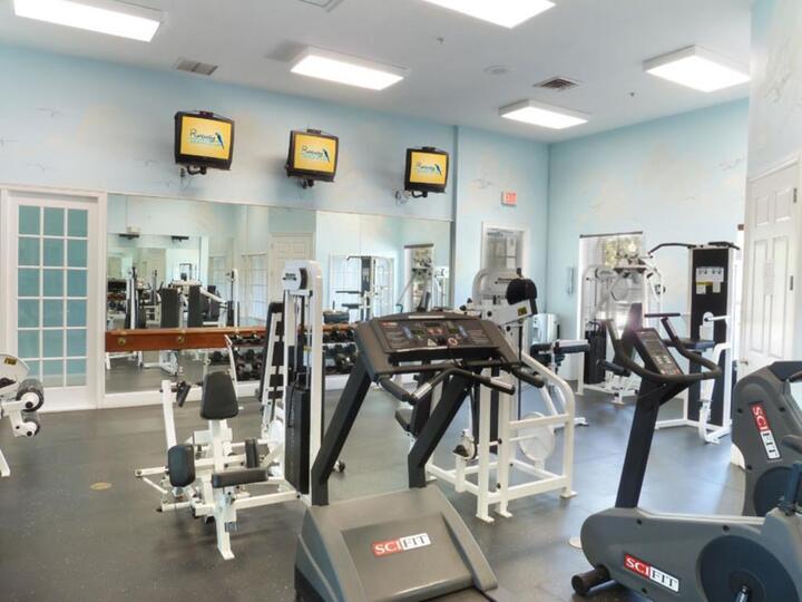 Luxury Condo with Fantastic Private Pool on Runaway Beach Club, Florida Condo 5985